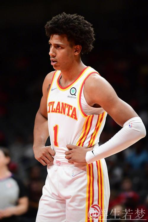 老鹰客场力克奇才 杰伦·约翰逊斩获连续三双